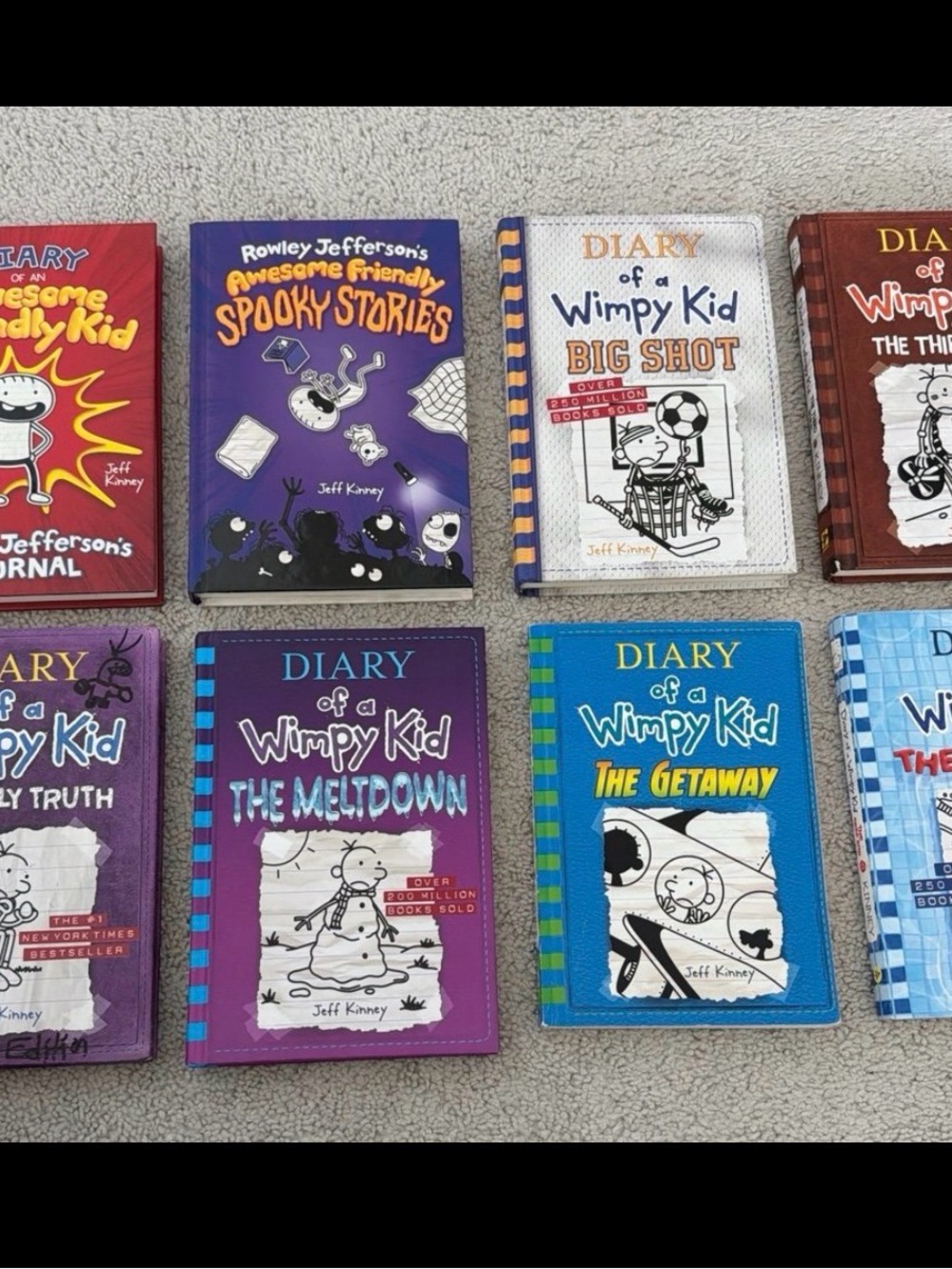 Diary of a Wimpy Kid Book Set - Assorted Colors